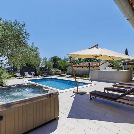 Vakantiehuis Happy By Interhome Svetvinčenat