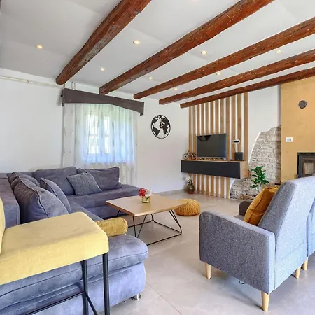 Happy By Interhome *
